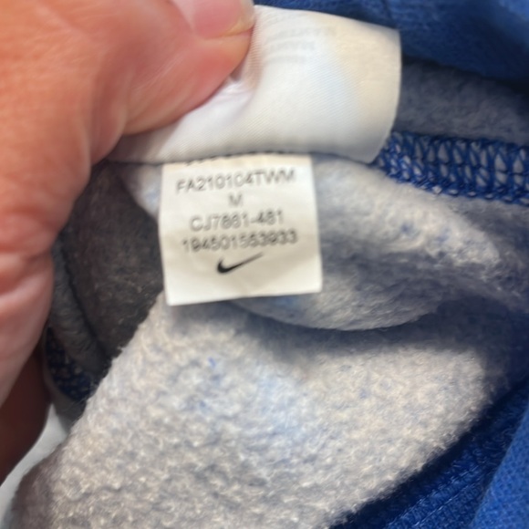 Royal Blue Nike Hoodie Sweatshirt size Youth Medium - Picture 9 of 9